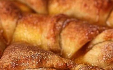 Ideal Peach Pastries