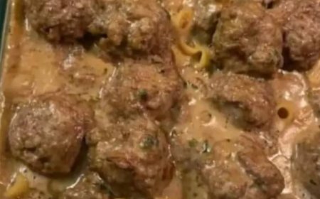 Swedish Meatballs And Noodles