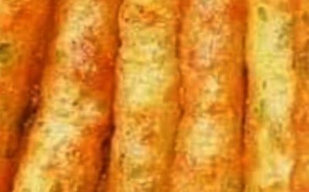 cheese fries made from boiled potatoes