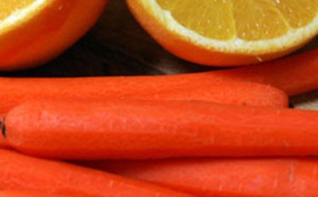 Carrot and Orange Juice: Your Go-To Detox Drink for Radiant Skin