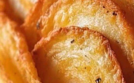 Okay, after seeing these, you definitely will want this on your next burger, or just as a snack! So creative!