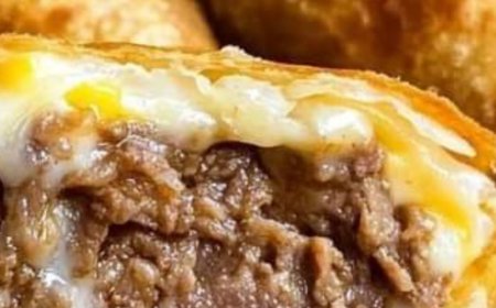 Philly cheesesteak egg rolls