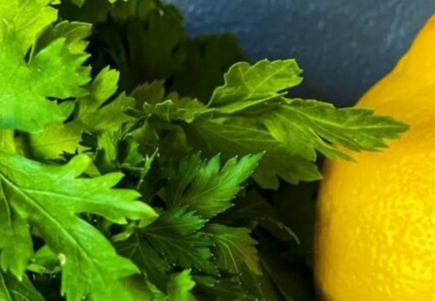 Parsley and Lemon Juice: Relieve Swelling and Remove Excess Fluid from the Body