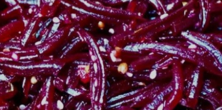 Flying Salad: Korean-Style Beetroot Salad