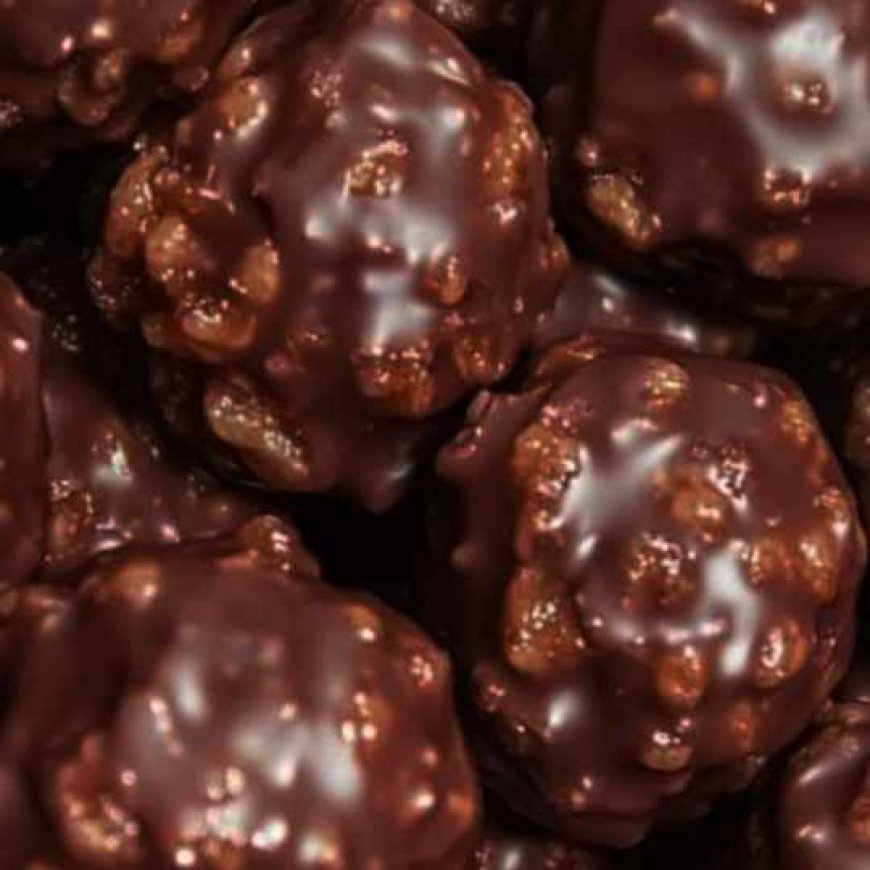 Chocolate Rice Krispie Balls