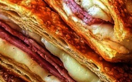 When I was a kid, I always asked my mom to make this. It was my absolute favorite.