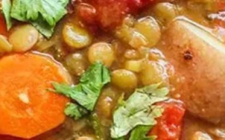 Latin-Style Lentil Soup