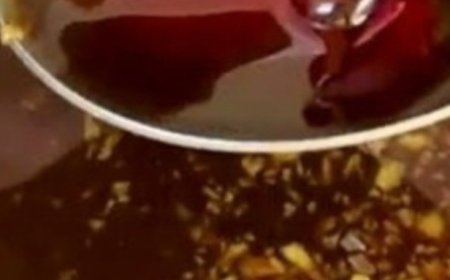 The Easiest Most Wanted Recipe: Nescafé Coffee, Grapes, and Honey