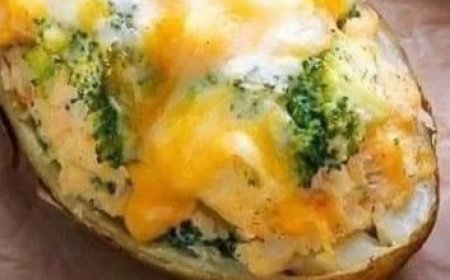 Broccoli and Cheddar Potatoes