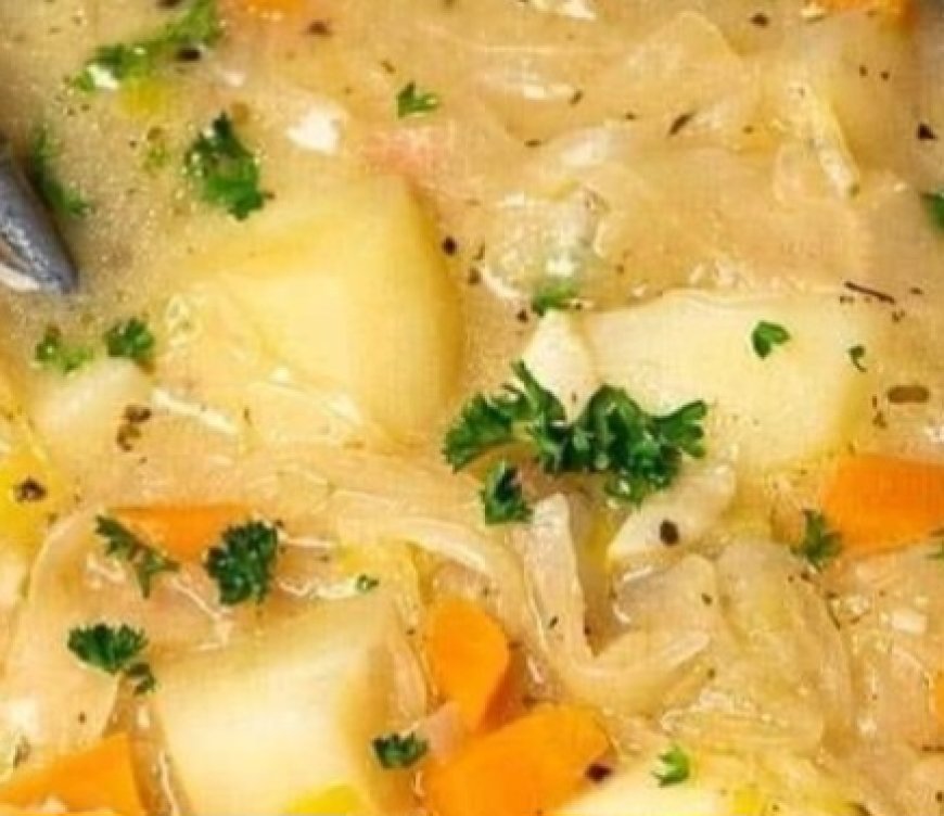 Polish Sauerkraut Soup