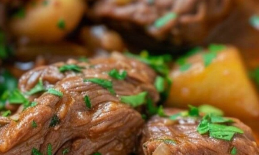 Slow Cooker Irish Poor Man’s Beef Stew