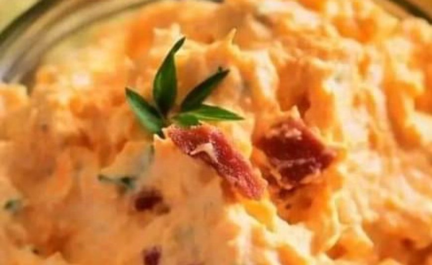 Pimento cheese sauce