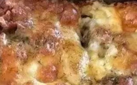 Low-Carb Bacon Cheeseburger Casserole