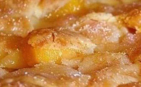 vintage oven-baked peach cobbler