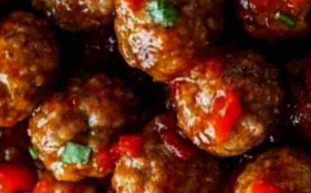 Sweet and Spicy Meatballs