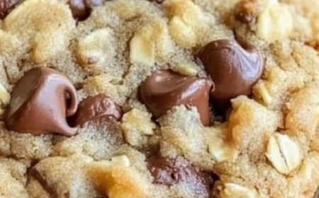 Soft oatmeal cookies with chocolate chips