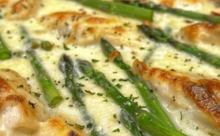 My man is totally obsessed with this dish. He’s on my case to whip it up weekly.