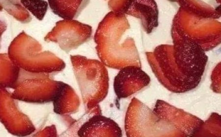 Diabetic No-Bake Sugar Free Strawberry Cheesecake This is DELICIOUS