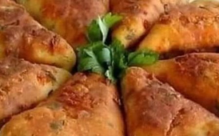 How to make delicious cheese and herb scones?