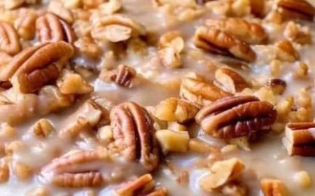 Pecan Praline Cake: A Southern-Inspired Delight