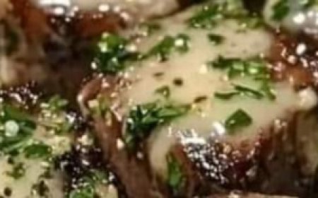 Garlic Butter Steak Bites with Parmesan Cream Sauce