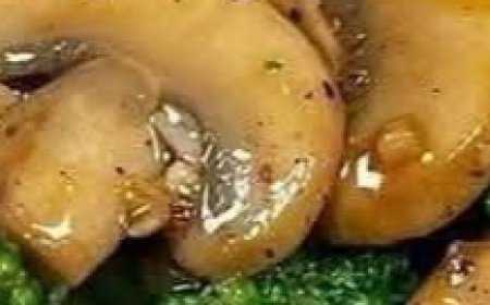 Broccoli and Mushroom Stir Fry