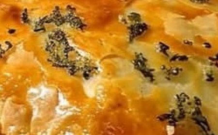 Spinach Stuffed Pastry