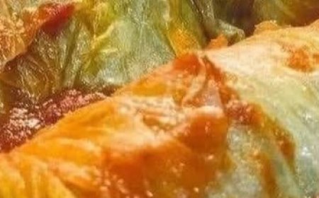 Old-Fashioned Stuffed Cabbage Rolls