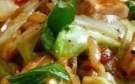 Chinese ChickenCabbage Stir-Fry