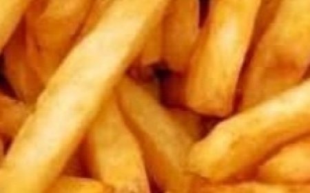 Perfect Crispy French Fries with Vinegar Soak