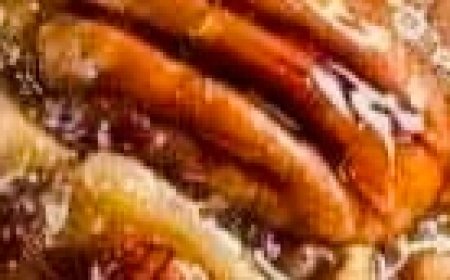 Gooey Caramel Pecan Pie Balls