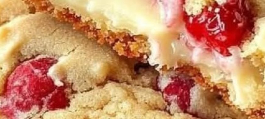 Raspberry and White Chocolate Stuffed Cookies