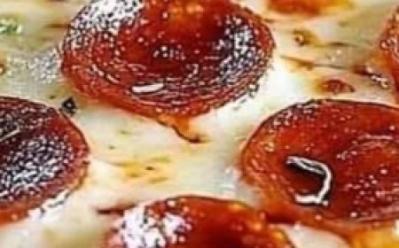 Delicious Tater Tot Pizza