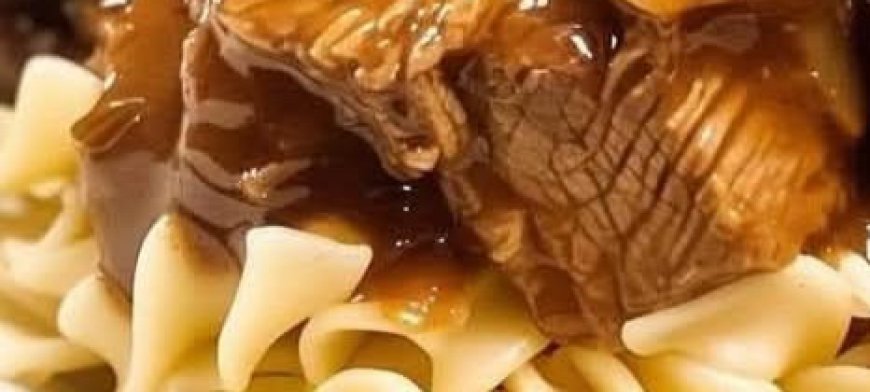 Crockpot Beef Tips and Noodles Recipe