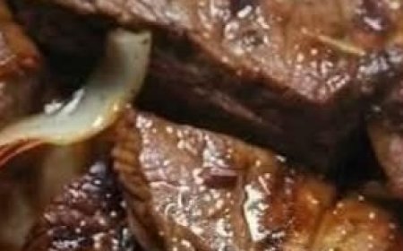 Sizzling Chinese Pepper Steak with Onions