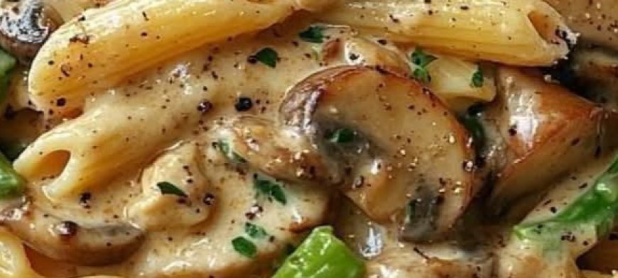 Creamy Mushroom and Asparagus Chicken Penne