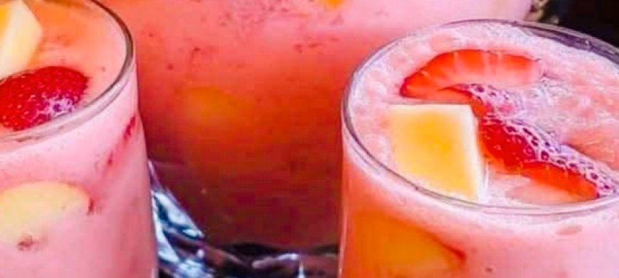The Ultimate Creamy Strawberry Apple Punch: A Show-Stopping Refreshment for Any Gathering