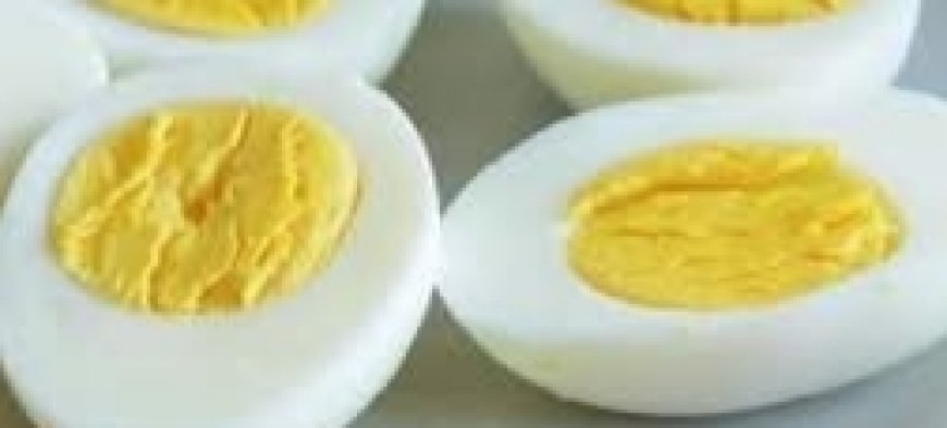 What Really Happens When You Eat Two Eggs Every Morning for a Month?