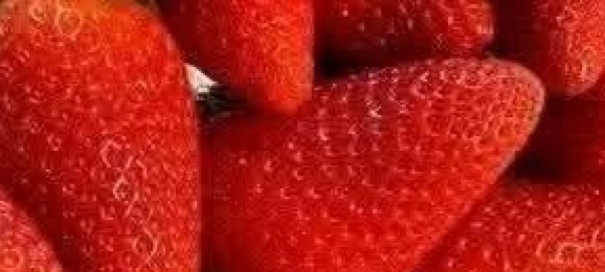 How to Keep Strawberries Fresh Longer: 7 Expert Tips to Prevent Mold and Spoilage