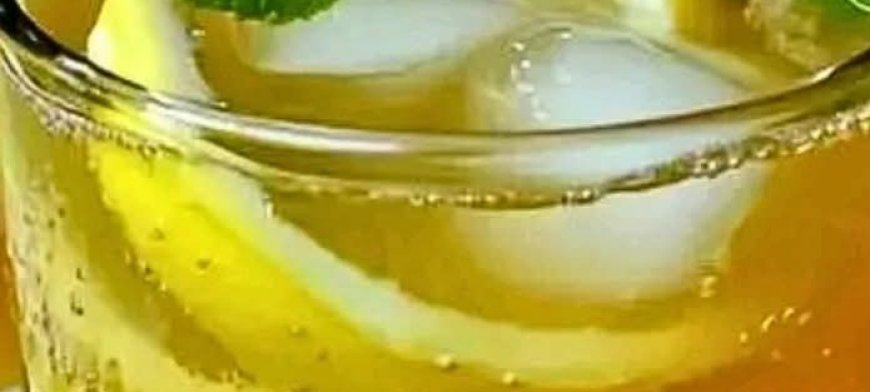 Lemon Ginger Iced Green Tea with Honey: A Revitalizing Drink for Every Occasion