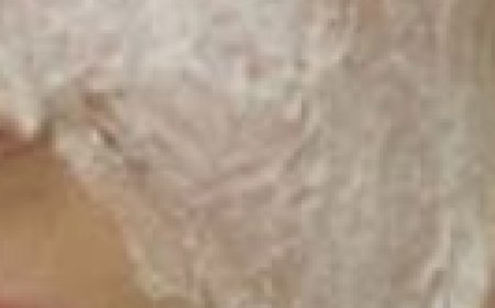 Tips for Using Baking Soda on Your Face: Safe and Effective Methods