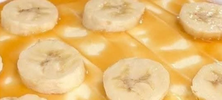 Creamy Banana Pudding with Caramel Drizzle