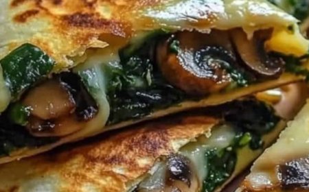 Baked Spinach Mushroom Quesadillas