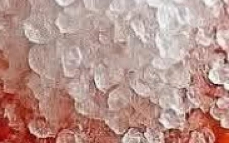 DIY Tomato, Turmeric & Sugar Scrub for Naturally Glowing Skin