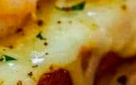 Cheesy Garlic Bread Shrimp Grilled cheese