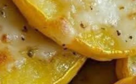 Cheesy Baked Squash Rounds