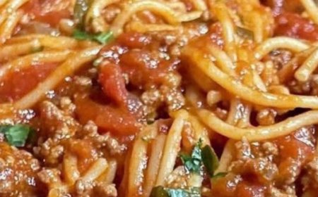 Instant Pot Spaghetti and Meatballs