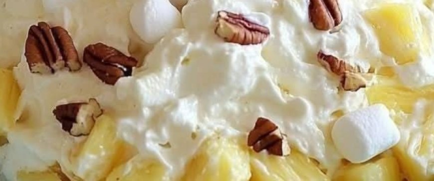 Pineapple Fluff Salad: The Ultimate Light & Creamy Dessert for Any Occasion
