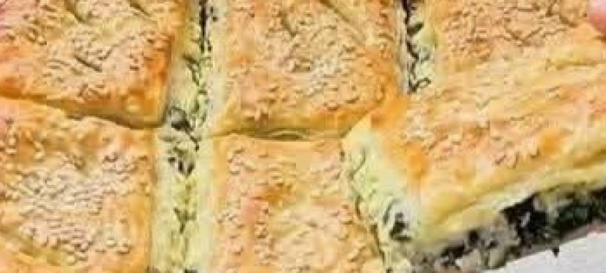 Spinach and Cheese Puff Pastry Squares