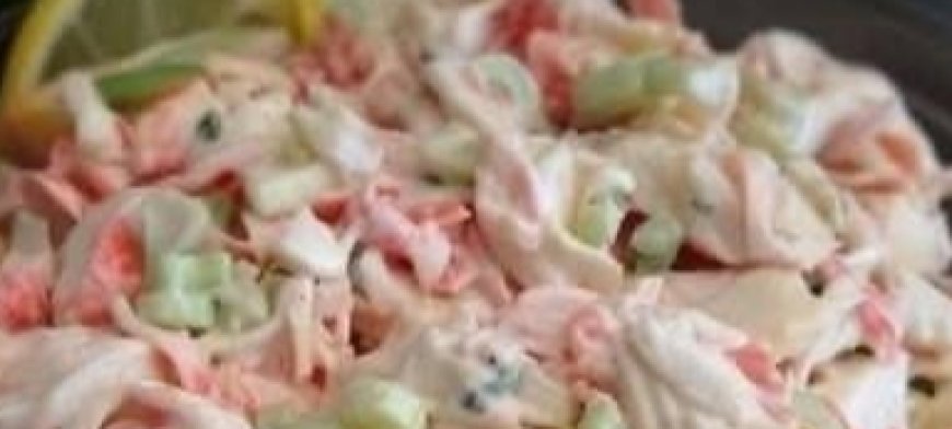 Classic Seafood Salad: A Light & Refreshing Delight